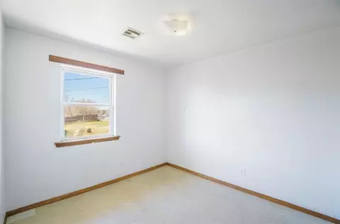 Bedroom - 408 E Salter St, Asher, OK 74826 photo 4 of 8