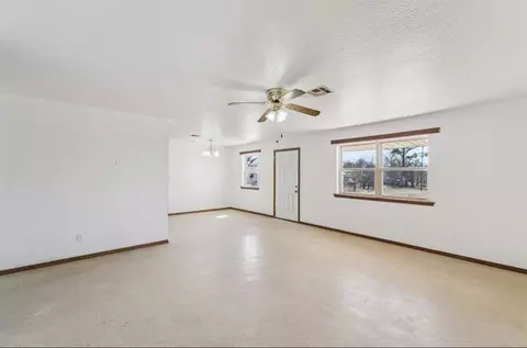 Living - 408 E Salter St, Asher, OK 74826 photo 2 of 5