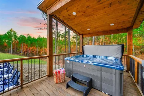 Exterior - 34 Boulder Lake Dr, Broken Bow, OK 74728 photo 5 of 16