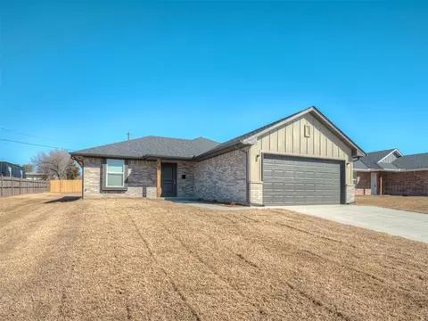 921 NW 87th St, Oklahoma City, OK 73114