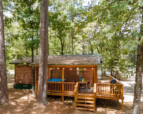 185 Lost Cedar Trl, Broken Bow, OK 74728