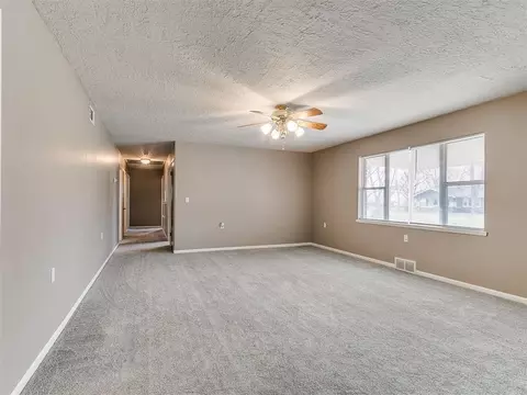 Living - 328 E Van Buren St, Crescent, OK 73028 photo 3 of 5