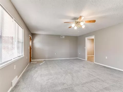 Living - 328 E Van Buren St, Crescent, OK 73028 photo 5 of 5