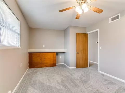 Bedroom - 328 E Van Buren St, Crescent, OK 73028 photo 2 of 9