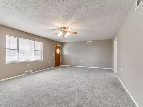 Living - 328 E Van Buren St, Crescent, OK 73028 photo 2 of 5