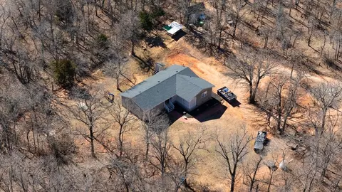 View/Area - 329302 E 1022 Rd, Harrah, OK 73045 photo 3 of 3
