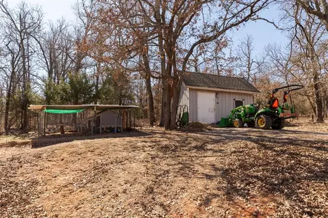 Exterior - 329302 E 1022 Rd, Harrah, OK 73045 photo 5 of 5