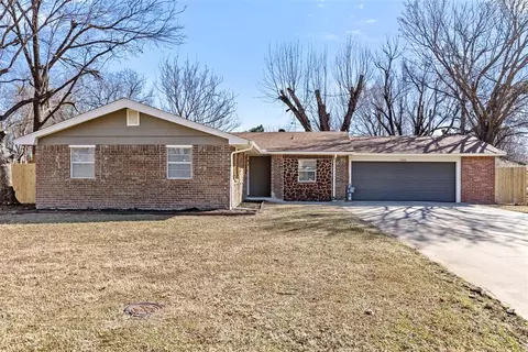 1100 N Doris Ave, Newcastle, OK 73065