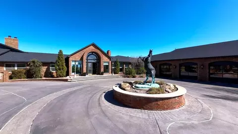 184 W Meacham Rd, Clinton, OK 73601