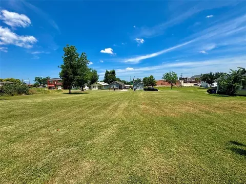423 N Park St, Seminole, OK 74868