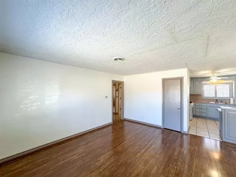 Living - 1302 Denison Dr, Norman, OK 73069 photo 3 of 6