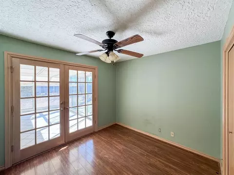 Bedroom - 1302 Denison Dr, Norman, OK 73069 photo 3 of 4