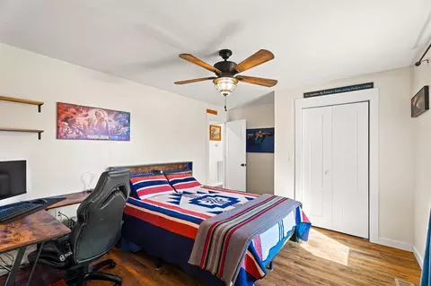 Bedroom - 337616 E 1010, Meeker, OK 74855 photo 3 of 7