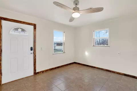 Other - 309 W Elm St, Tuttle, OK 73089 photo 2 of 5