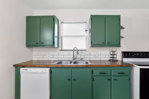 Kitchen - 309 W Elm St, Tuttle, OK 73089 photo 1 of 2