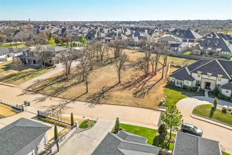 6525 Gold Cypress Dr, Edmond, OK 73025