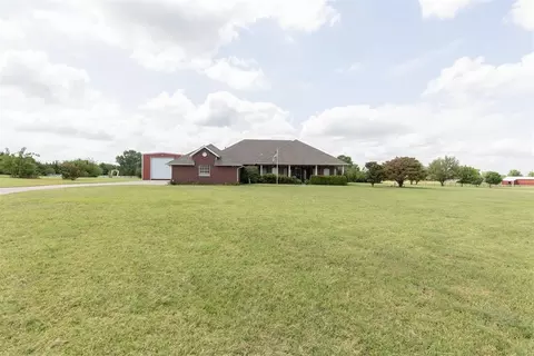 1501 Stable Rock Rd, Yukon, OK 73099