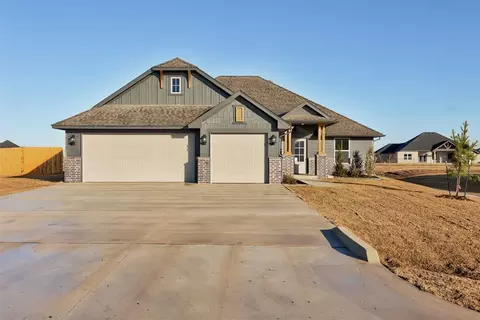 8565 Kayce St, El Reno, OK 73036