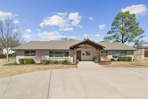 807 Willment Pl, Edmond, OK 73034