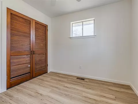 Bedroom - 116527 S 4250 Dr, Eufaula, OK 74432 photo 2 of 5