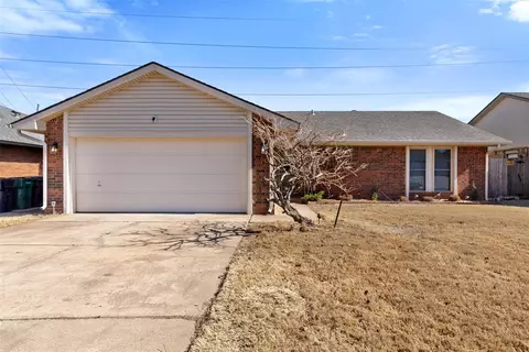 8232 Wilshire Ridge Rd, Oklahoma City, OK 73132