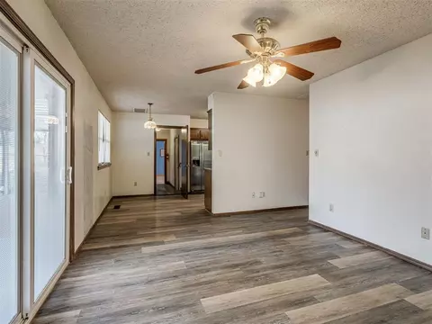 Living - 3421 E Noble Dr, Edmond, OK 73034 photo 1 of 4