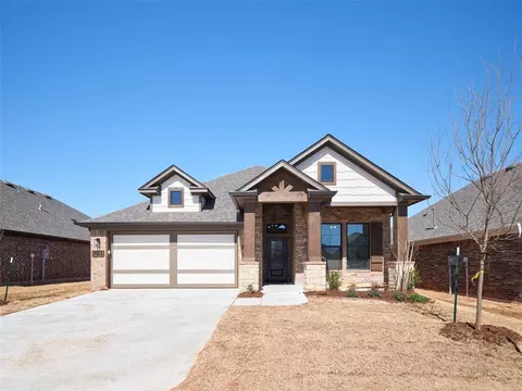 7917 NW 163rd St, Oklahoma City, OK 73013