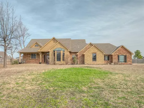 2224 Silver Crossing Cir, Piedmont, OK 73078
