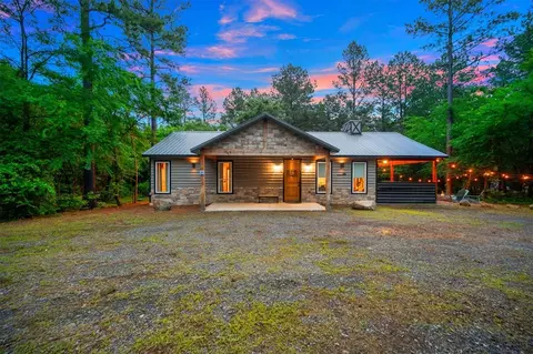 100 Carter Creek Ln, Broken Bow, OK 74728