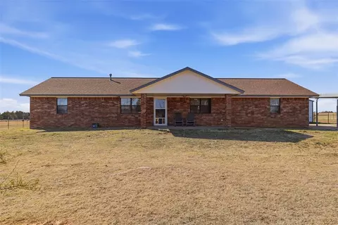 6750 96th St, Noble, OK 73068