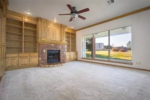 Living - 1260 E Rock Creek Rd, Tuttle, OK 73089 photo 1 of 3