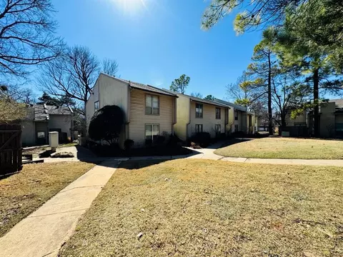 804 Cardinal Creek Blvd #A, Norman, OK 73072