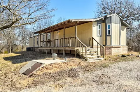 Exterior - 15524 E Hefner Rd, Jones, OK 73049 photo 3 of 9