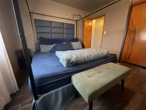 Bedroom - 410 N Walnut St, Seiling, OK 73663 photo 5 of 6