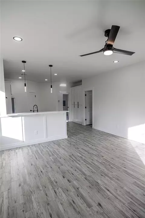 Living - 5113 Brooke Rd, Tuttle, OK 73089 photo 3 of 7