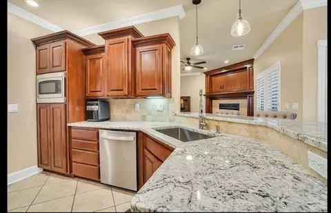 908 Candace Ln, Altus, OK 73521 photo 2