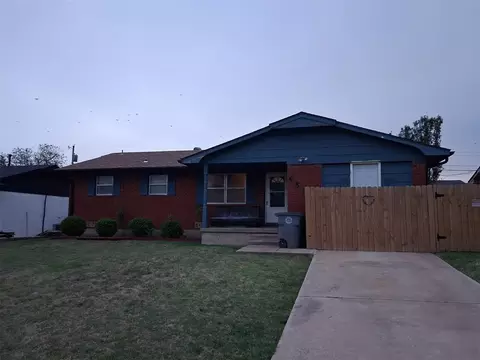 4810 NW Williams Ave, Lawton, OK 73505