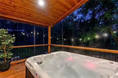 Exterior - 20 Forrest Ln, Broken Bow, OK 74728 photo 4 of 16