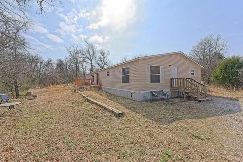 22072 Melissa Ln, Harrah, OK 73045
