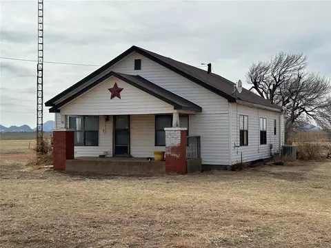 Undisclosed, Lone Wolf, OK 73655 photo 2
