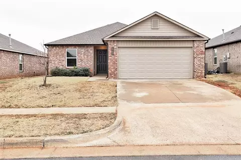 9904 Ruger Rd, Yukon, OK 73099