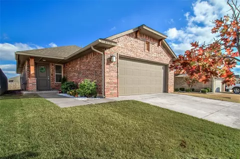 4804 Crystal Hill Dr, Oklahoma City, OK 73179