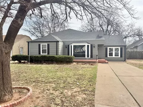 1016 E Cypress St, Altus, OK 73521