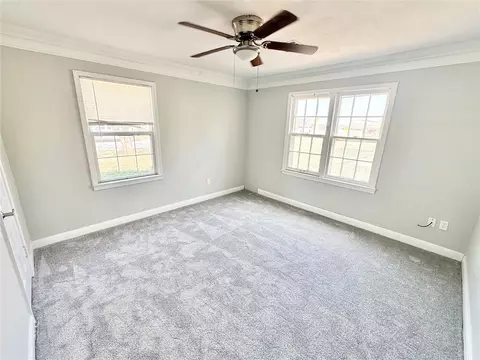 Bedroom - 1016 E Cypress St, Altus, OK 73521 photo 3 of 6
