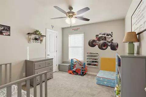 Bedroom - 1013 Avalon Dr, Altus, OK 73521 photo 3 of 5