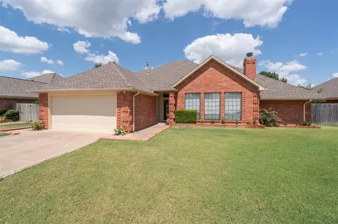 3917 Nicole Cir, Norman, OK 73072