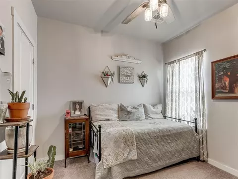 Bedroom - 15952 Prairie Rose Dr, Mcloud, OK 74851 photo 9 of 12