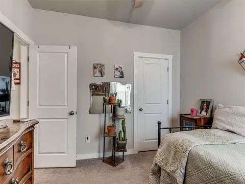 Bedroom - 15952 Prairie Rose Dr, Mcloud, OK 74851 photo 12 of 12