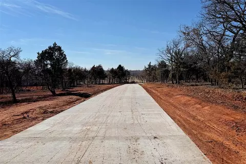 9529 Elisabeth Dr, Guthrie, OK 73044