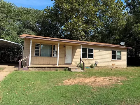 1822 W Elm St, Durant, OK 74701